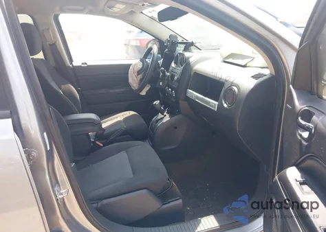 2016 Jeep Compass Sport из США, поврежденный, VIN 1C4NJDBB6GD756640